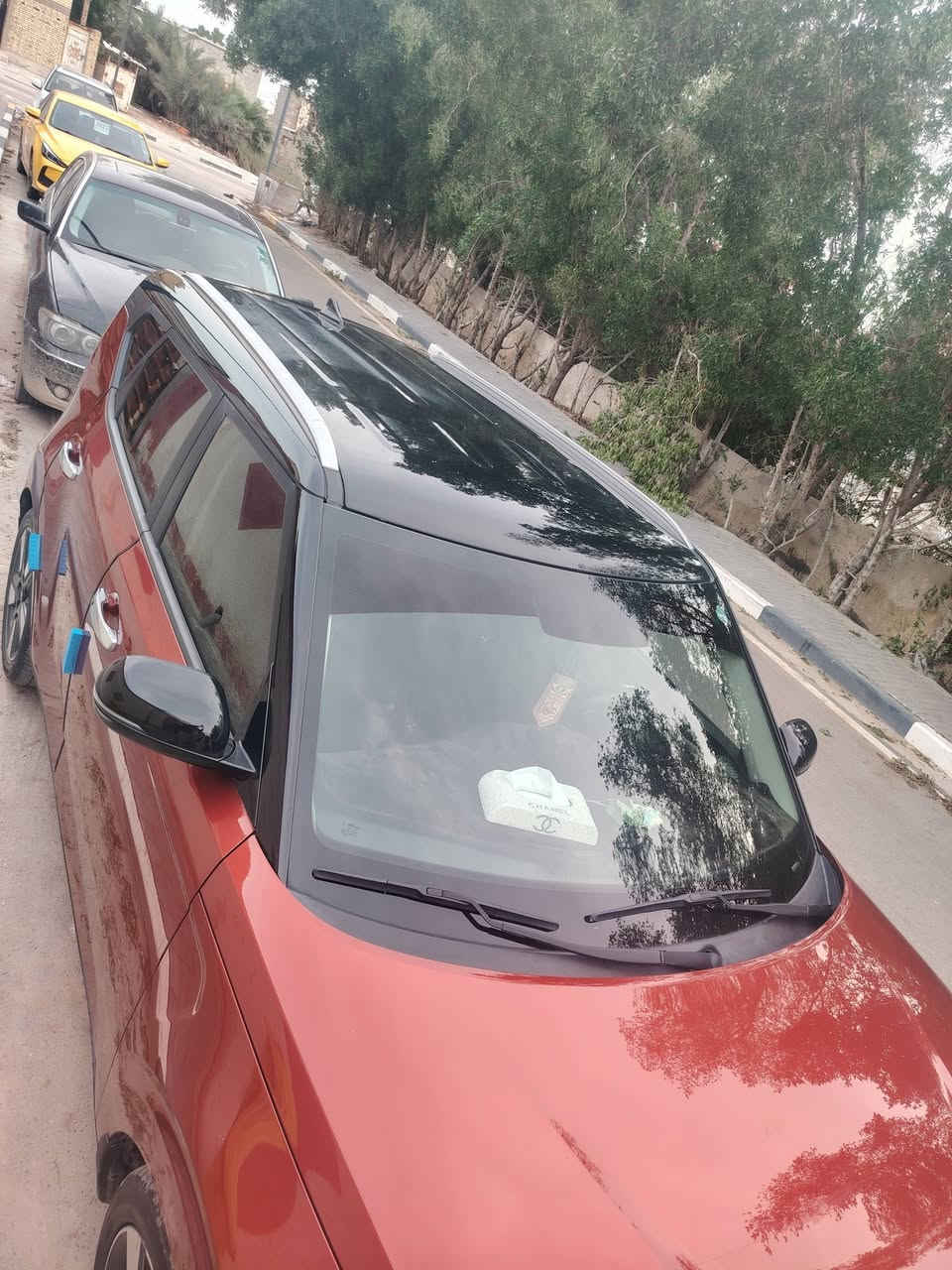 السلام عليكم سياره كيه صول كفاله عام مديل 2021 مكينه 2600  ماشيه 1500 حقيقي سياره حلوه وجديده والسياره استخدام شخصي مكان السياره البصره دور الضباط
***********
