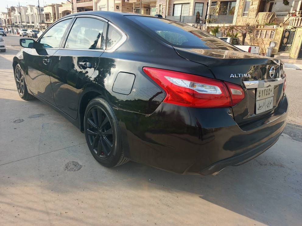 رەقەم شانسیم داناوە  سێ پارچەی پیشەوەی بۆیاغە چاماغی پشتەوە تعدیلە 
0750/4254770
102$ أربيل, العراق
