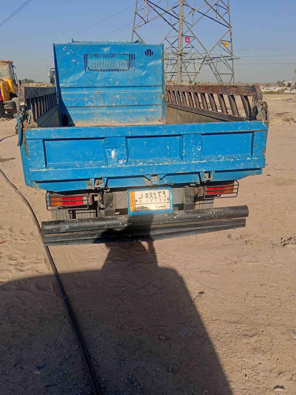 السلام عليكم كنتر عظم ميسي بوشي موديل 93 ماكينه 33 يعني 108 شاصي ومكينه مكفول عام  كير مكينه وشاصي مكفول عام تخم تاير زوج باتريات كهربائيات كلها شغاله المكان ناصريه قضاء رفاعي السعر 70 وبيها مجال رقم بصره//***********/***********
