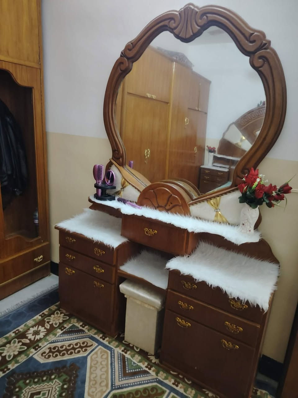 تخت +مرايا السعر 240وبي مجال الشراي يراسل خاص العنوان جانب الايمن


**إذا كنت صاحب هذا الإعلان وتريد حذفه لأي سبب، رجاءا أرسل رسالة إلى الدعم الفني**