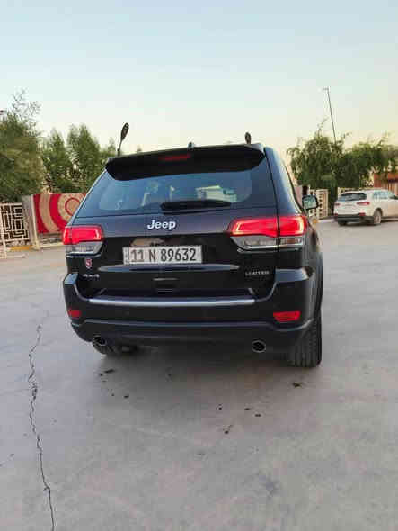 سلام عليكم 
جيب لمتد 2020 للبيع
خليجي كلين 
رقم الجديد بغداد 
باسمي 
اللون بيتنجاني 
فول مواصفات 
داخل لونين اسود وبيجي 
فور ويل 
بانوراما 
لايتات زنون بلاد 
مري شفط وحساس 
جنطة كهرباء 
شاشات جبيره 
شاشات بالكشنات 
كشنات تبريد وتدفئه 
استيرن كهرباء 
تدفئه استيرن 
حساسات امامي خلفي 
رادار 
كشنات جلد كهرباء وميموري 
محرك 3600 ممفتوح اي برغي بي بلاد 
ماشيه 60 الف كيلو 
السياره مكفوله من صبغ 
بيها شبر بارد جاملغ امامي فقط مرفق بالصور  
تخم تاير جديد 
شرط تاخذها للسنور 
السعر 30 بيها مجال بسيط جدا 
تحويل مباشر 
العنوان زيونة 
رقم تلفون 
*********** بغداد
