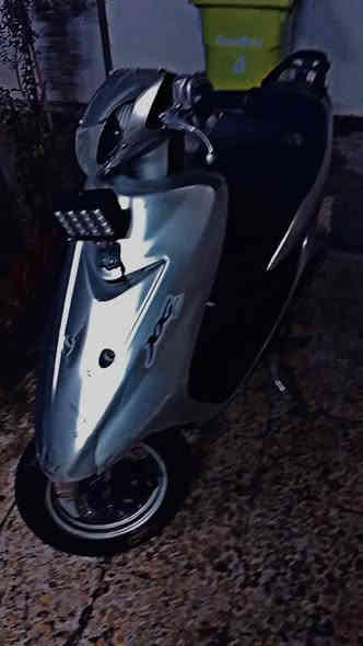 السلام عليكم ورحمة الله وبركاته دراجة عصفوريه سرعه 60 زوج تاير جديد نگره سلف صالنصه جديده كابريته اصليه كفرات بلاديه السعر 225 وبيه مجال بسيط المكان الدوره شارع الميكانيك الرقم ***********
