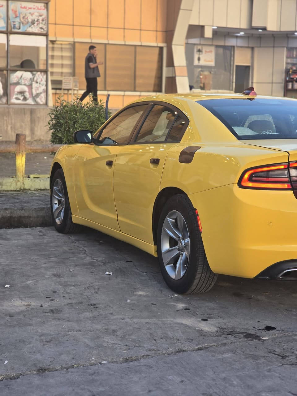 السلام عليكم جارجر 2018اصل لبيع
سيارة جاهزة مكينة كير تخم تاير 

حادثة بنيد وجاملغ ارباك طاك 

رقم بغداد سيارة جاهزة اي نقص مابية غرفة توني شادة 

ويل جديد صبغة جديدة خطة شطرة نجف 

تحكم ستيرن كشنات متحركة شاشة كار بلي 

سعرة 190وبية مجال او مراوس 

مكانة الشطرة متواجد ع الفيس 

رقمي ***********////***********
*********** وتساب
