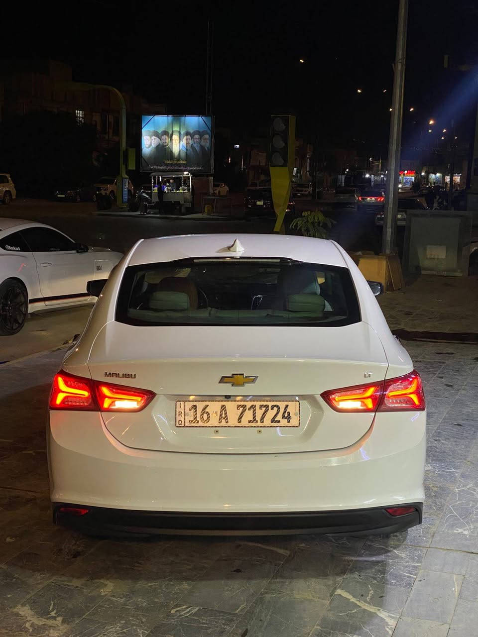 للبيع او المراوس 
مواصفات lt معروفه
شاشه كبيره 
كشنات تدفئه 
كشن كهربائي 
بصمات ثنين
السونار موجود وكلشي واضح 
السعر ١١٥
***********
