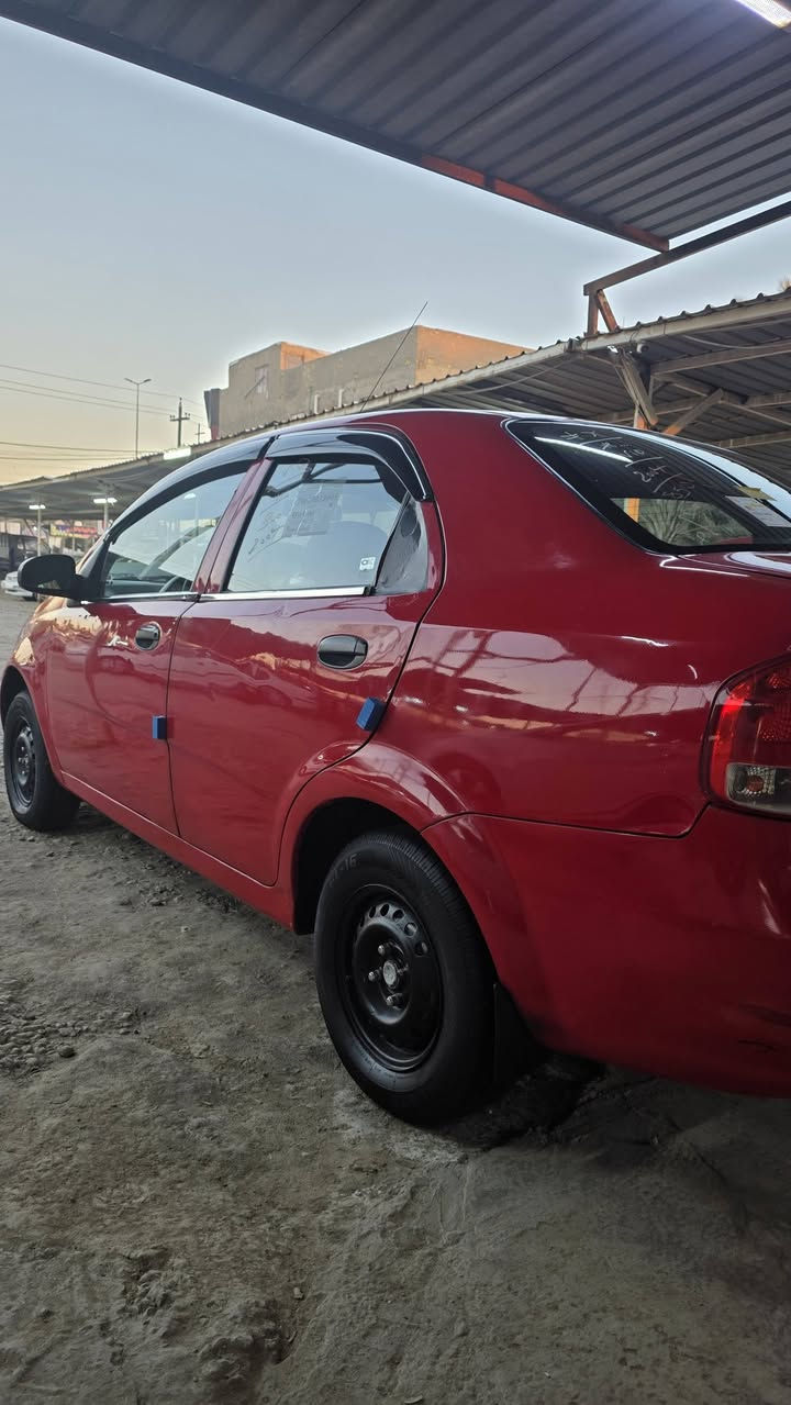 #للبيع 
افيووو خليجي موديل 2004. رقم بابل دولي. مشروع وطني. مكينه مفتوح كير اوتماتيك مكفوله من ضربه مصبوغه احزام للجماليه تبريد شغال. سياره كامله  
السعر 50 وبيه مجال. 
***********
