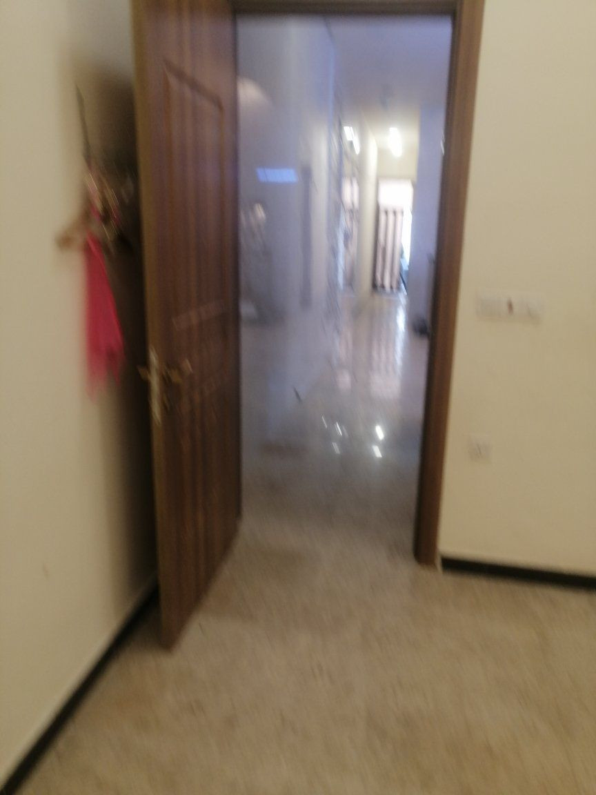 ايجارات سيديه 1. بيت ١٠٠ متر زيرو. ثلاثه نوم واستقبال وهول مطبخ وصحيات مدخلين مربع تبوك. 2 بيت ٦٠ متر ثلاثه نوم واستقبال ومطبخ وصحيات وتشجير كراج أو حديقه. 3. ٦٠ متر غرفتين وصاله ومطبخ وصحيات وحده اسويت. 4.شقه طابق اول غرفتين وصالة ومطبخ وصحيات 5شقه ارضيه ثلاثه نوم واستقبال وهول مطبخ وصحيات وكراج وحديقه 6.مشتمل ركن جديد ثلاثه نوم واستقبال وهول مطبخ وصحيات وحمامات عدد ثلاثه. 7.بيت موثث ثلاثه نوم واستقبال وهول مطبخ وصحيات. 8.يوجد عروض اخرئ مناسبه للاستفسار التواصل  ***********
