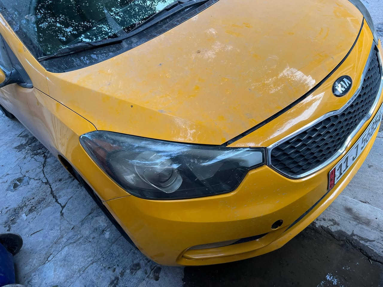 سلام عليكم سيارة فورتي تكسي مديل 2015 حادثه أمريكي جاملغ الخلفي العنوان بغداد البلديات الرقم ***********
