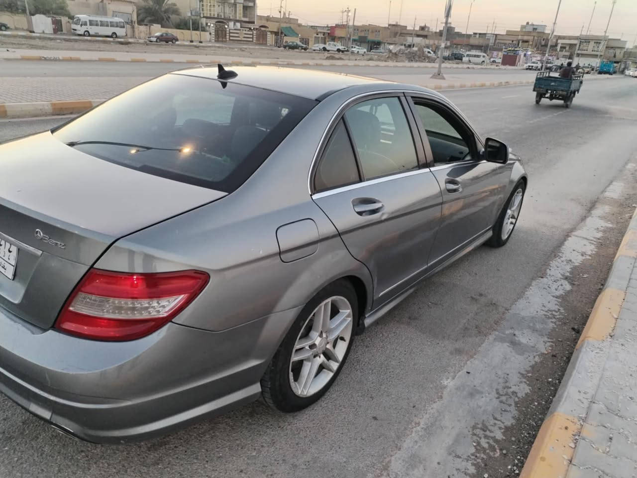 السلام عليكم من رخصة مدير الكروب بيع او مراوس بحدث منها مارسيدس موديل 2008 C300 00v6 بغداد بسمي ارقام جديدة انكليزية فول مواصفات بدون حادث صبغ جم قطع اثر جراد ابيع حزام وكير ومحرك وتبريد وصدر مكفوله ***********
