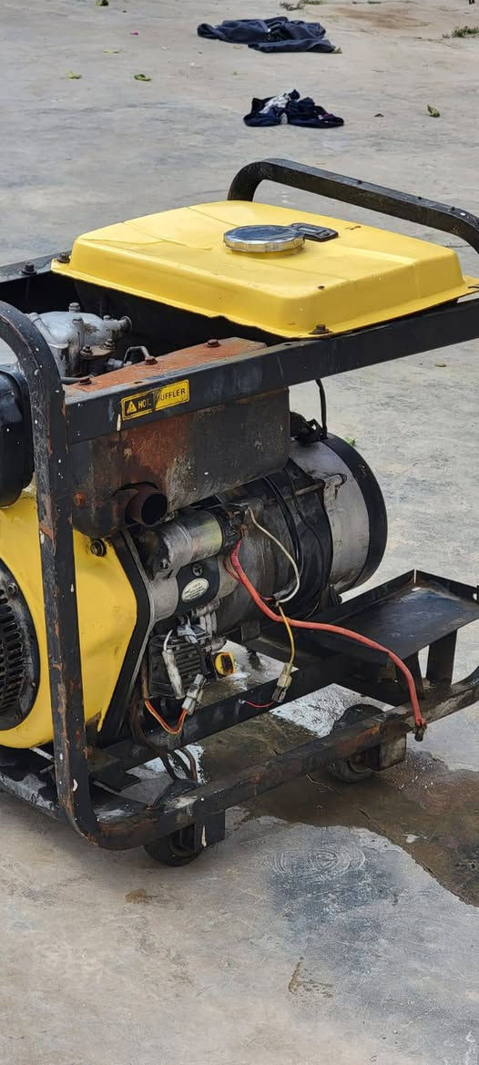 السلام عليكم ورحمه الله وبركاته مولدات عدد اثنين النظافه 80% المكان حله عوف طفيل ال الخماس المولدات وايد نظيفات الشراي يتصل بهذا الرقم على الخاص ما اجاوب ابدا هذا الرقم أو بيه  واتساب***********
