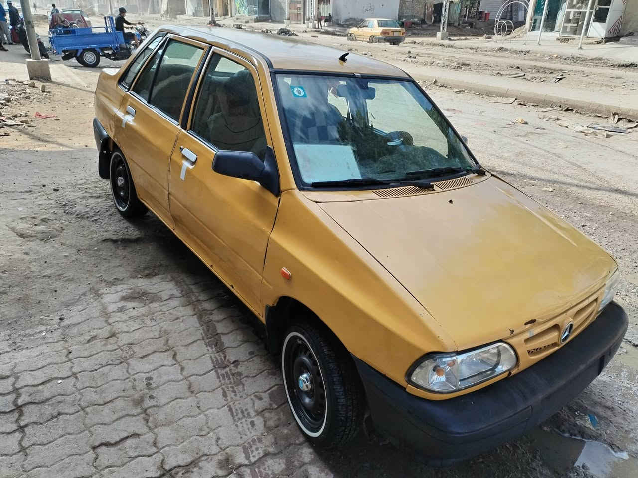 السلام عليكم سايبه موديل 12 رقم قادسية سنويه 29 سياره جاهزه تخم تاير جديد حدادية جديد كهربائيات كله شغال كيره يخبل خير من الله شواصي نظاف على وضع الشركة مكينه نظيفة كشرها نظيف احلى من الصور
مكان السيارة ديوانية 
السعر 26 وبيها مجال حك الجيه ***********
