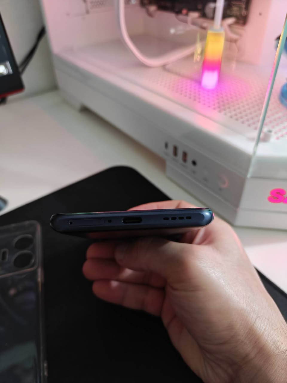 مساء الخير  💙 💚
للبيع فقط.. انظف نسخة مستخدمة ممكن تلكاها  ♥️
Realme GT neo 5 se
غني عن التعريف يدعم تسجيل مكالمات ذاكرة 1Tb رام 16 غراضة كاملة حتى الكفر جديد
 حيل نضيف بطارية 97% مكفول
سعرة نهائي قفل 325 لا تعاملني ابد متوفر توصيل لكل المحافضات او تجي للبيت تاخذة هلا بيك ❤️
مكاني بغداد الحرية ***********
