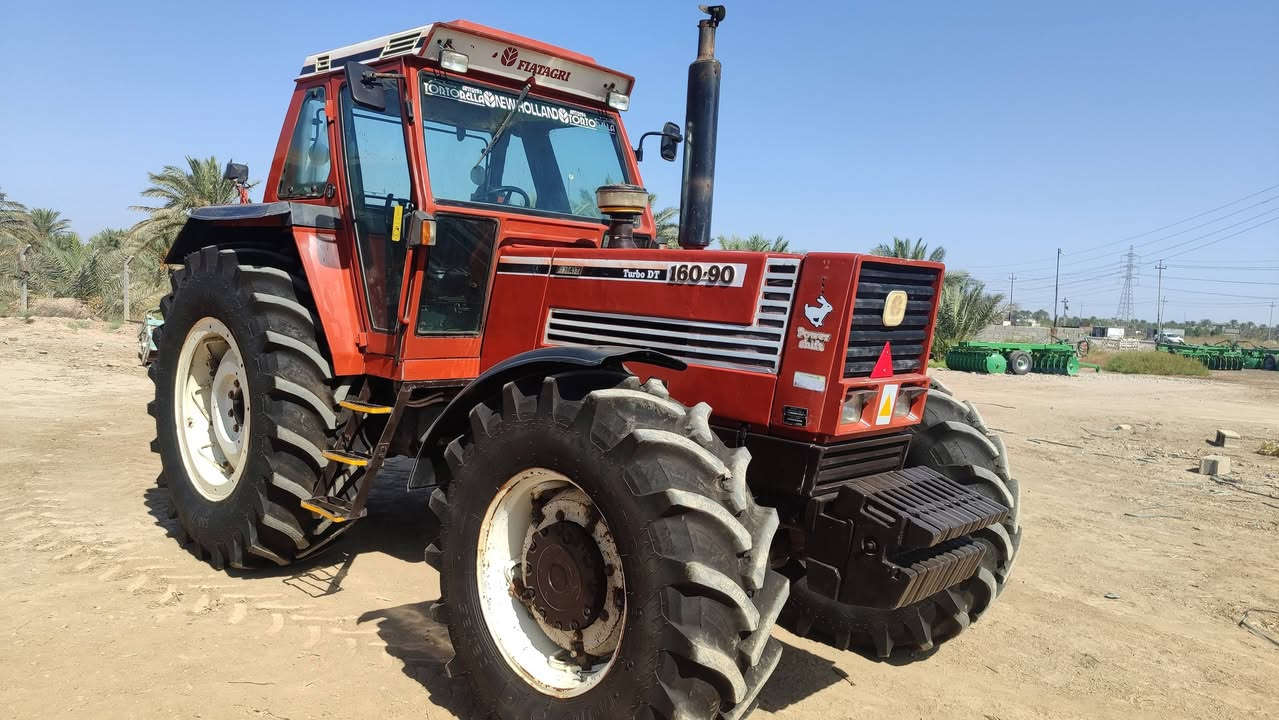 فيات 160 نص اوتوماتيك اكسن بارز بك بالصفحه منفيز مكفوله كفاله عامه  عنوان واسط -قضاء  شركه المسعودي 
***********
