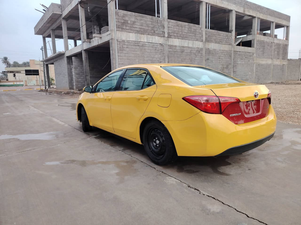 السلام عليكم ورحمة الله وبركاته كورلا 2019 صفره للبيع رقم بغداد انكليزي حادثها طخه بالجاملخ الخلفي صدر أمامي خلفي جديد السياره بدون ايرباك بدون دواخل العنوان ديالى خانقين ***********
