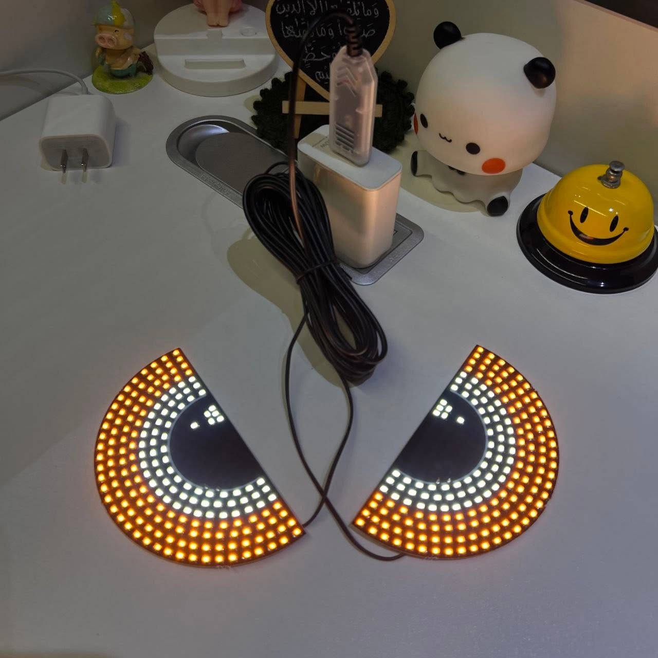 إضاءة عيون LED للسيارات
تضيف لمسة رياضية وعصرية لواجهة سيارتك بكل سهولة 😍

🔘 11 وضع إضاءة مختلف بين الثابت والوميض 🔥
🔘 إضاءة قوية وواضحة تلفت الأنظار.
🔘 تشغيل سهل عبر منفذ USB 🔌
🔘 تركيب سريع بدون الحاجة إلى تعديلات معقدة 🛠️
🔘 مناسبة لإضافة مظهر مميز للسيارة ليلاً ✨

التفاصيل بالتعليقات
