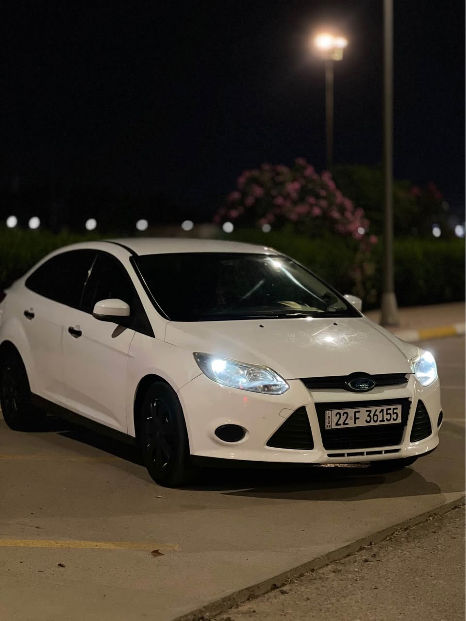 سڵام علیک 
Ford foucs 2012 xaliji 
بۆ فرۆشتن سفری ئێرەیە سەیارەکە مەکینە ١.٦ بە تۆربۆ مەرغوب زۆر زۆر پاکە هەیکەلی زۆر جواب و رێکە سەیارەکە کلینە تەنها ٤ جێ بچوک ساردی هەیە یەک قۆپیشی لە چاملخی دواوە هەیە لای سایەق فەحس و هەزەو سەنەوی هەمووی نویە تا ٢٠٣٠ سەیارەکە زۆر پاک و بێکێشەیە مەکینە و تەبریت بە شەرت 
کامل سێرڤس کراوە 
رۆنی مەکینە و گێر و پلاک و نۆزل کامل گۆراوە
مواسەفات 
شاشە ئایپات 
کامێرا 
ئاوێنە ئیشارەت
نرخی ٧٢ وەرەقەو مامەلەیەکی کەم
لە هەولێرم 
ژ.م 0750 718 5366 أربيل, العراق
