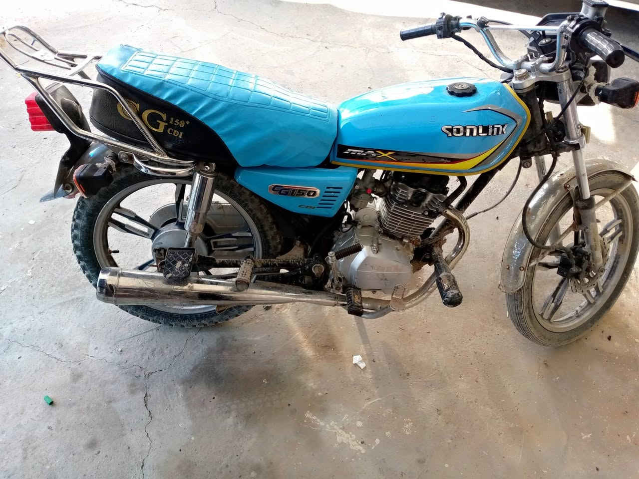 السلام عليكم دراجة سيفان للبيع موديل 2022مكاني ديالى سراجق السعر 450وبي مجال حك الجية الاستفسار ***********
