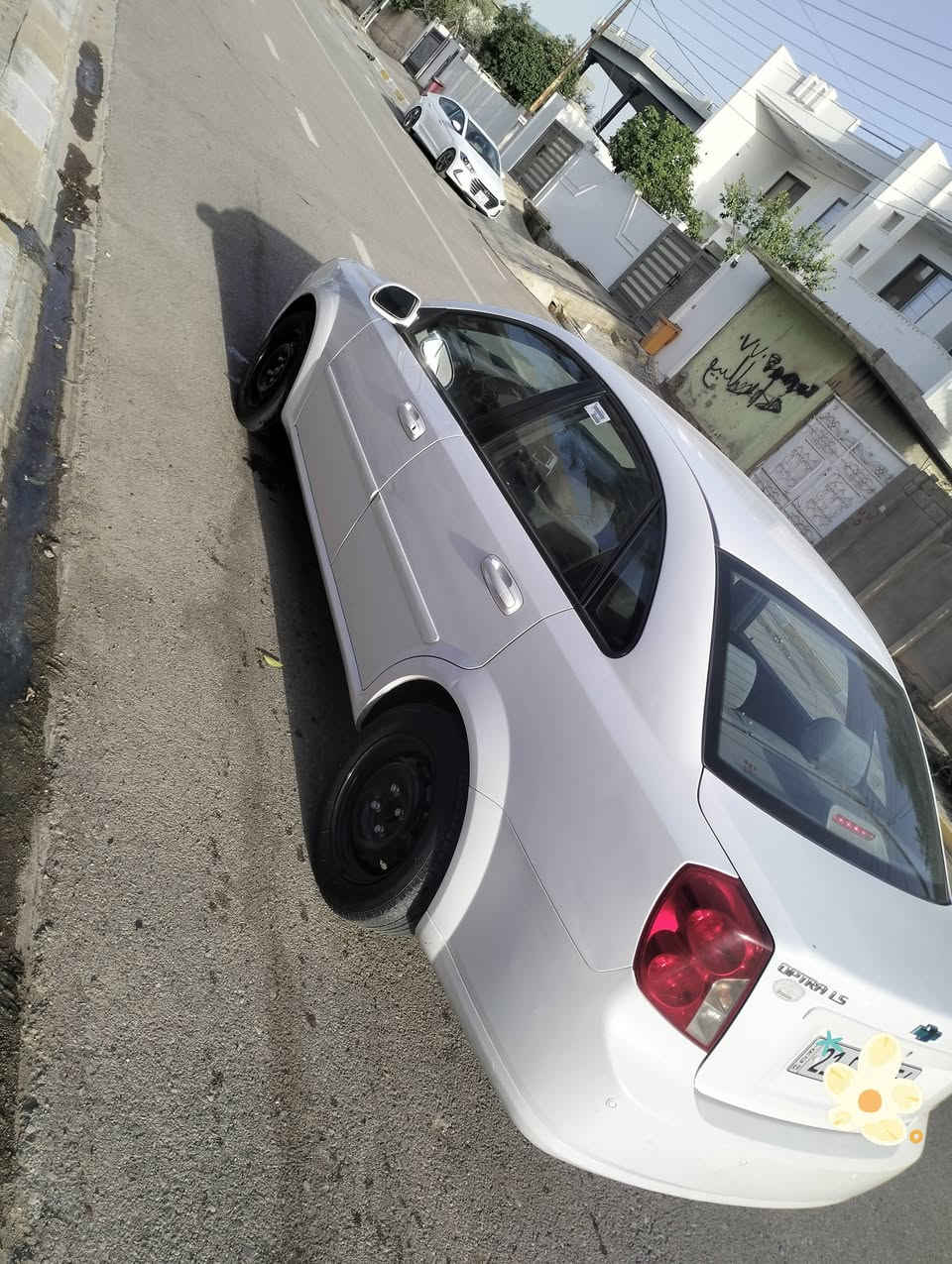 السلام عليكم من رخصه الادمن سياره اوبتره للبيع2012 كير ومكينه مكفولات تدفئه وتبريد شغاله رقم سليماني دولي سنويه الي 2030جديد المكان قضاءالطوز السعر 90 السياره كلين  مثل مابالصوره للاستفسار الاتصال على الرقم اخون ماجوب فيس ***********
