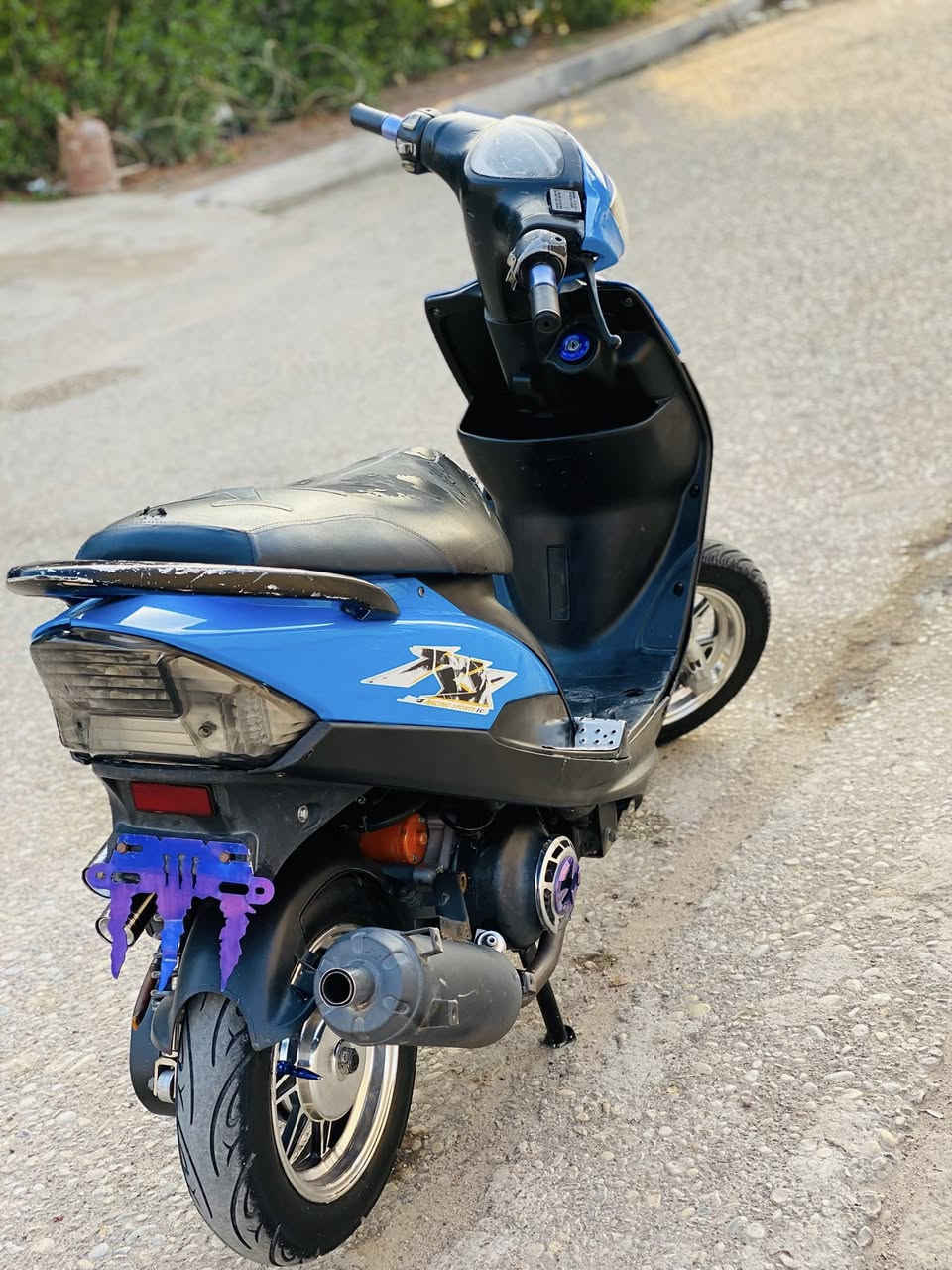 سلام عليكم شباب ماكس البيع ما بيه اي نقص دراجه حلوه سعر خاص ***********
