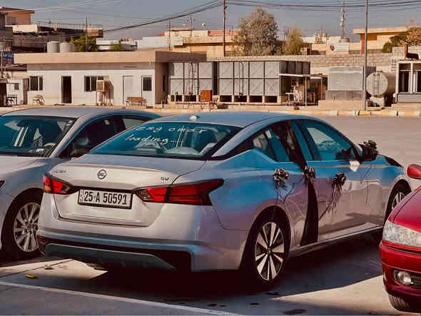 سلام عليكم نيسان التيما 2019 
رقم الشاصي (‏1n4bl4bvxkn308613)
ماشية 75 مايل 
رقم كركوك شبه مميز ب اسمي مشروع وطني هزة وسنوية ورقم كله جديد ومقدم كوبون بنزين
موصفات السياره (ويل كروم فتح بيبان صندوق بصمه تشغيل عن بعد شاشة كار بلي كاميرا خلفية تحكم ستيرن طرفين ) السيارة جاهزه من كلشي مابيها نقص ابد مسوي ادامة كامله ( دهن گير جديد بلكات جدد شركة تنظيف نوزلات دهن محرك جديد اصلي يعني عليها سيرفس كامل كامل ميحتاجلها صرف دينار ) حادث السيارة 3 قطع خلفية وشويه بيها دواخل وباب السكن الخلفي صبغ  السياره بدون ايرباك بجمها كبس سعر 129 وبيها مجال للشراي *********** كاتب تفاصيلها كامل الشراي يخابر اخوان كركوك
