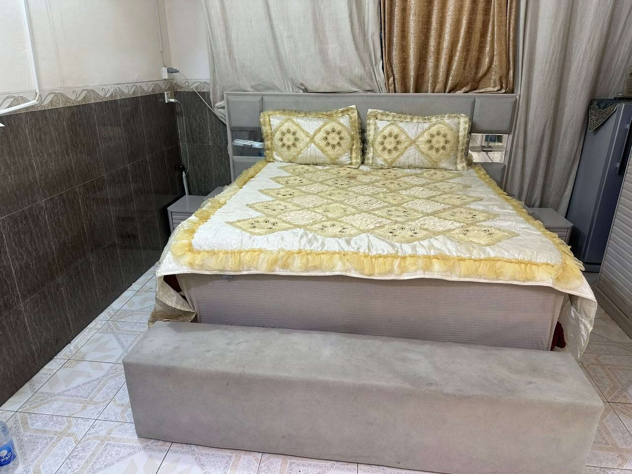 غرفه نوم تركي شاه ٩قطع ( كنتور ٦ أبواب وچربايه وميز مرايا وميز درور ومرايا زاويه وطابوريه وشازلون وميز صغير عدد ٢) + الدوشگ هديه🎁


**إذا كنت صاحب هذا الإعلان وتريد حذفه لأي سبب، رجاءا أرسل رسالة إلى الدعم الفني**