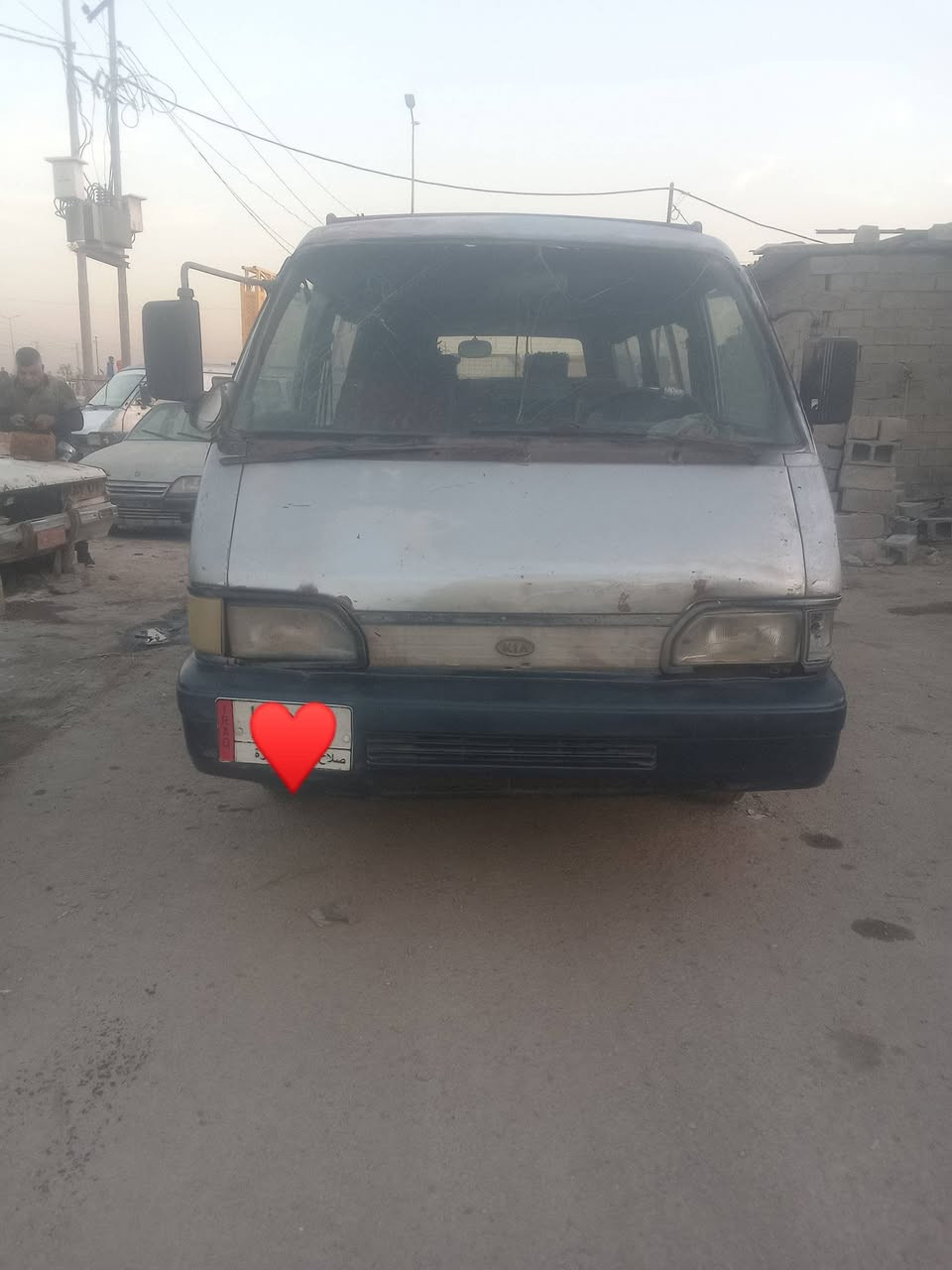 سلام عليكم كيا بستا موديل 93سنويه لل27المكينه بيها تبخير بدون تنقيص كير اكسل مكفولات الكشره شوفت عينك سعر 25مكاني واسط صويره رقم الهاتف ***********
