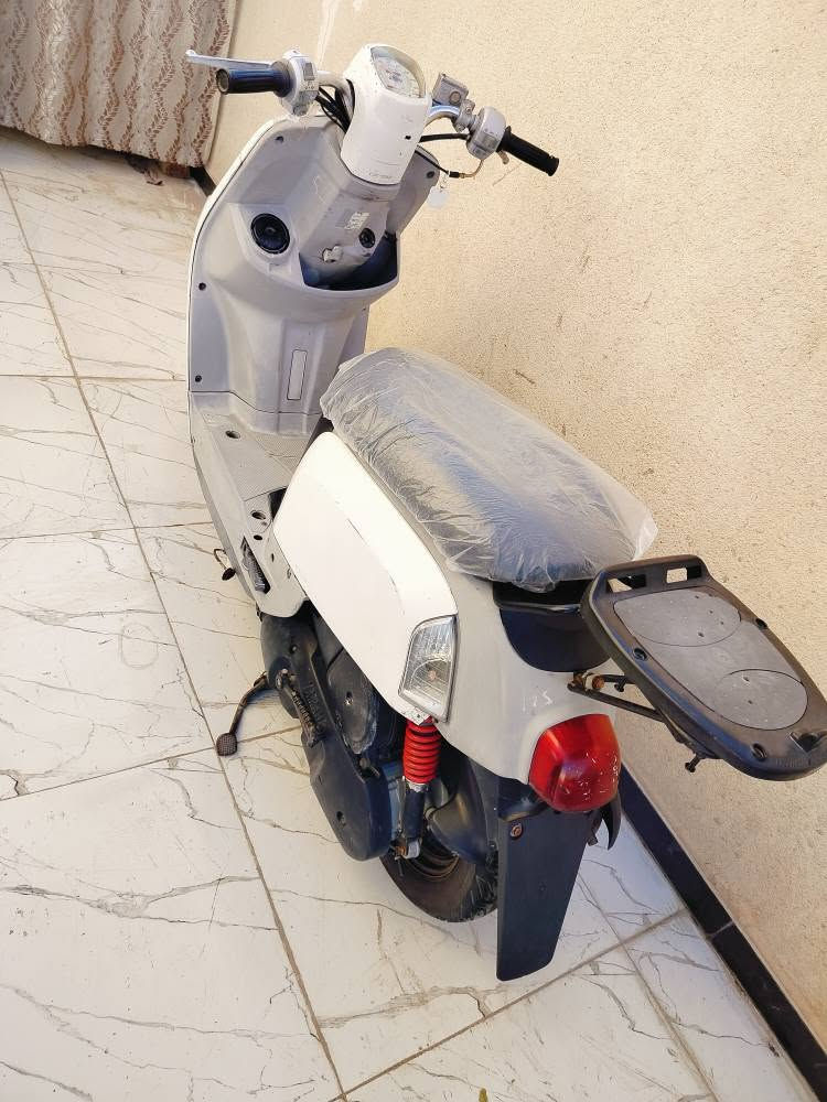 ب ٥٥٠ وبيهه مجال كله شغال نكره سلف صوت ناعم
مبدل ولفات 
*********** واتس اب. مركز الاسكان
