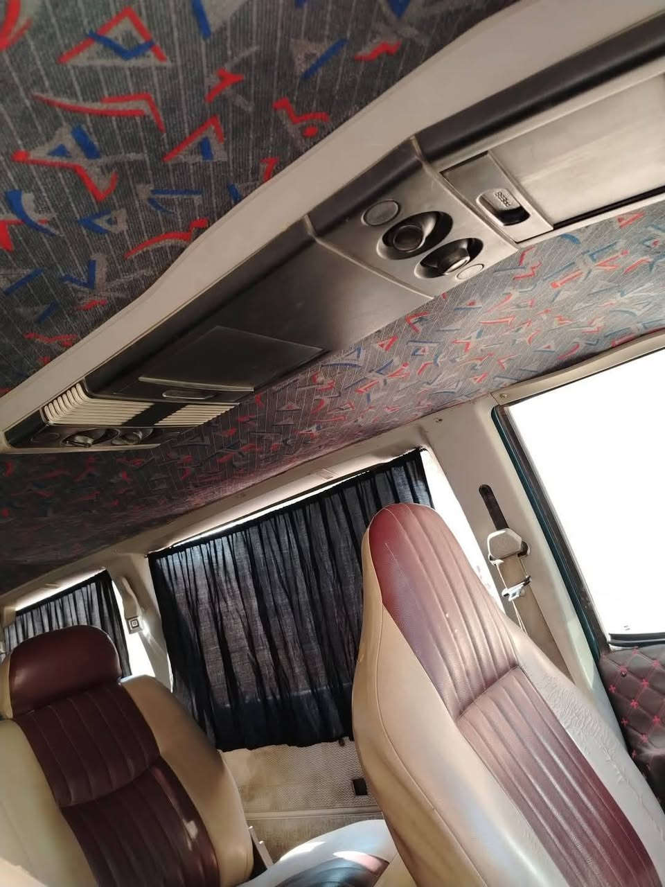 السلام عليكم فان استرو سفاري موديل 95 محرك بلادشرط كير كصه جديد تايرات شديته جدد حداديه جديده عنكبوت بدلته  مال كصه بس سياره طفت متشتغل    رقم كركوك الماني سنويه ساقطه بل 23 تحويل مباشر من صاحب السنويه بغداد مكاني ديالى  بعقوبه باب الدرب  السعر 28 بيها مجال   بيع فقط بدون مراوس  اخون يرحم والديكم شراي يتصل عل تلفون  *********** مكلف بنشر اتصل على صاحب السياره
