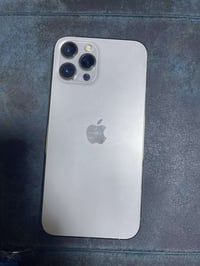 ايفون 12 برو ماكس للبيع ذاكره 256 بطاريه 79 بي ضربه بشاشه  بغداد مدينة...