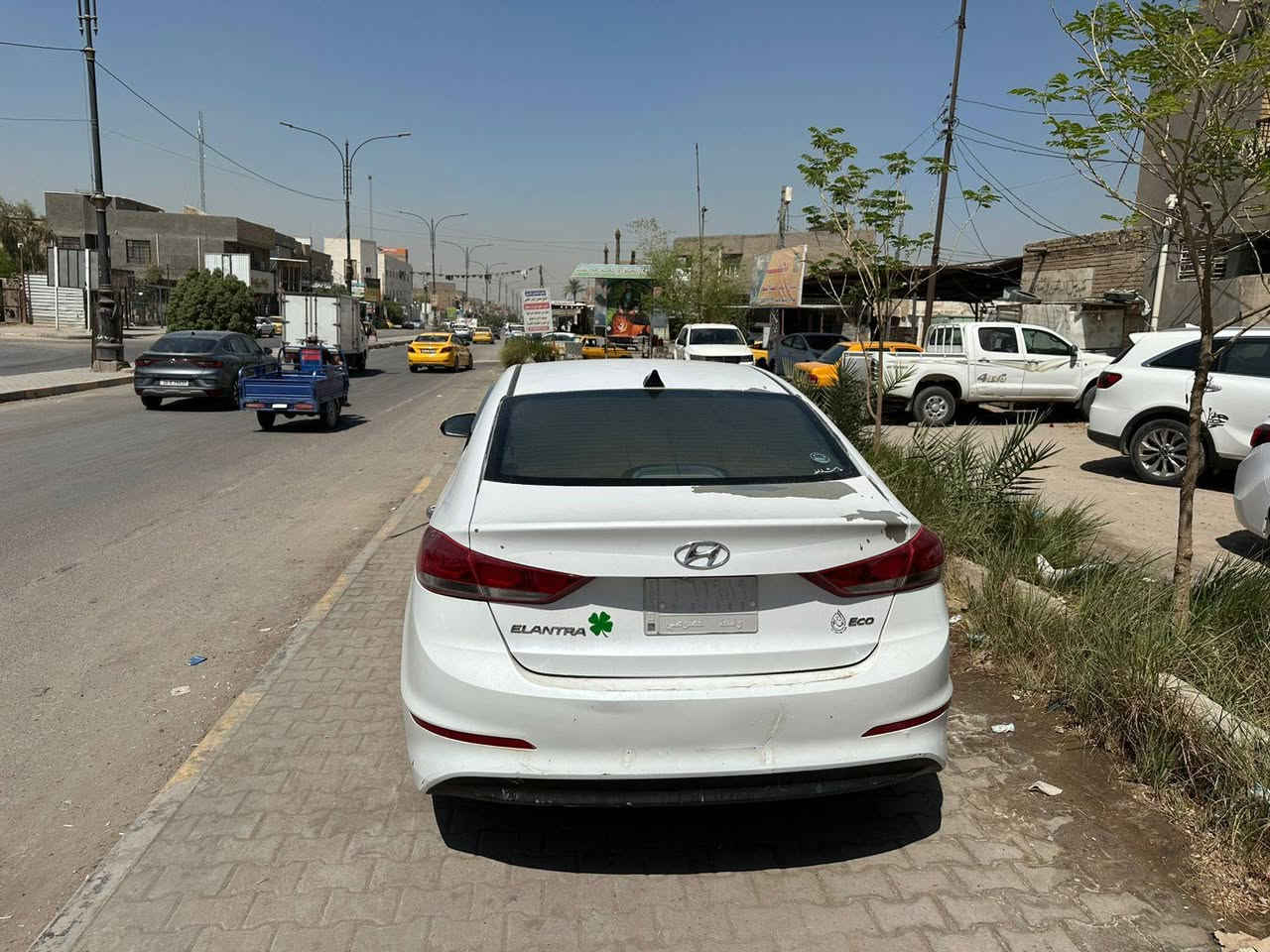 السلام عليكم النتر 2017 امريكي محرك ١٦٠٠ تيربو  ماشيه 12 ميل مثبت سرعه شاشه كامره دواره نظام سبورت وعادي مكفوله من محرك وكير وتبريد سنوية جديده تريد وكاله اتريد تحويل بيها بالقماره تكشير قليل  المكان الديوانية رقم واسط جديد السعر ٩٥وبيها مجال موجود ع الماسنجر او واتساببببب
الرقم ***********
