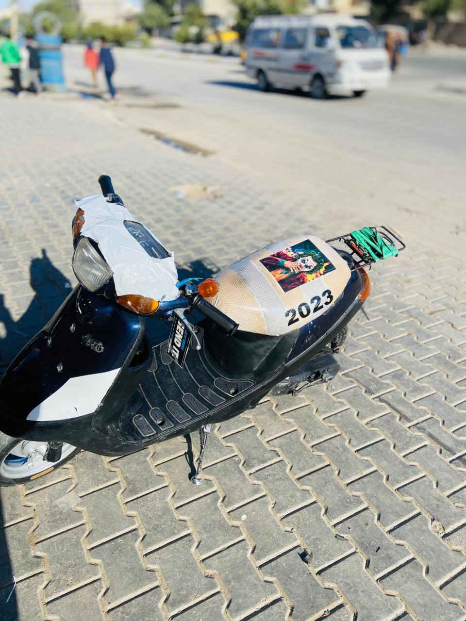 سلام عليكم شباب هاي دراجه للبيع
بيع مستعجل دراجه مجفته مره وحده دراجه كامله كهربائيات مابيها نقص بس باتري امانت الله لباقي كله جديد سعرها ١٩٠ وبيها مجال حك جيه للاستفسار ***********  مكاني امن داخلي
