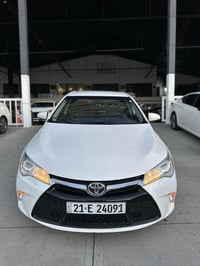 كامري SE • ٢٠١٦ • ٦٠ الف