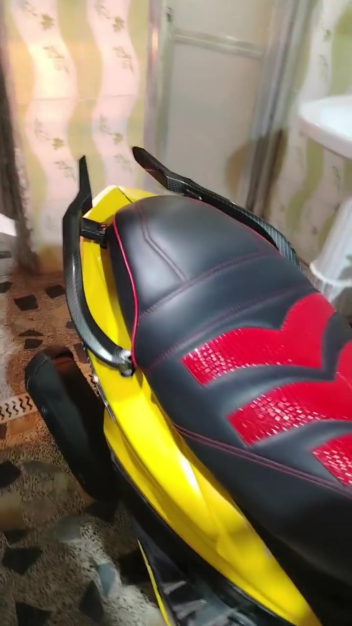 سلام عليكم سكنس فحل كبريتر بوشه 58.5 مال تفصيخ دراجه نكره بكل وكت لا صوت لا دخانه لا تبخر دراجه كدام عينك كل نقص   مابييه فقط اجم كسر بل كفر الأمامي وبل نسبه الكهربائيات كلها شغله شلعه معدل طيران بيه كلجات اصليات رياضي السعر ٧٥٠ بيه مجال حك الجيه إذا مو شراي لا تعلق ولا تواعد ولا تخابر فدو المكان حي اور جامع الفردوس ***********

