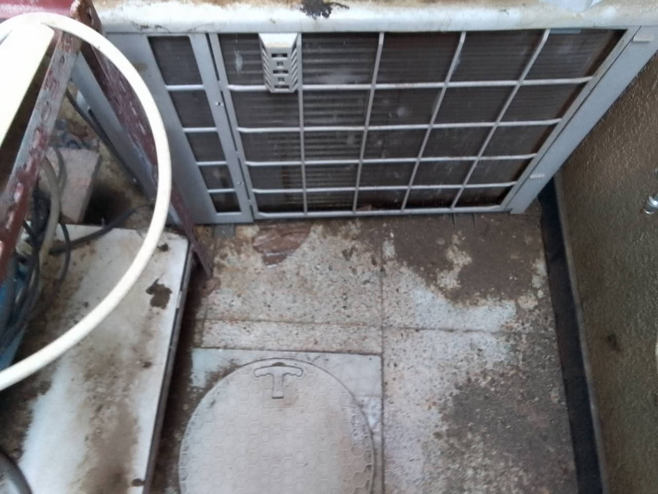 سبلت 2طن توسوت مستعمل قليل نوعية جيدة لاستفسار الاتصال على ***********
