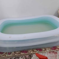 مسبح • للبيع