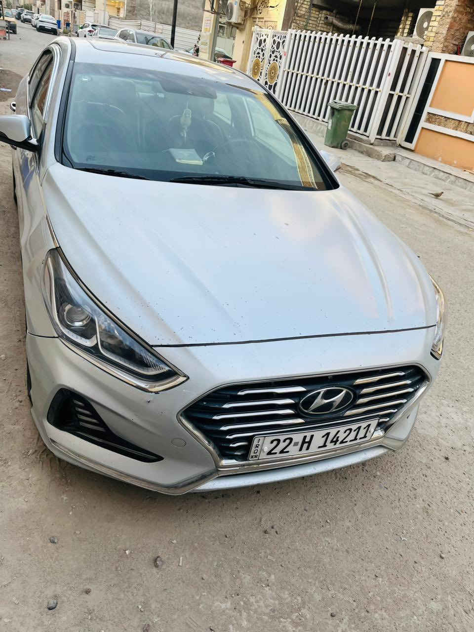 السلام عليكم
هونداي سوناتا ٢٠١٨

وارد امريكي

حادثها جاملغ ايسر وبنيد بدون ايرباك بدوون ايرباك

رقم اربيل ب اسمنا

 

 سبورت

ثلاث انضمة قياده

محرك٢٤٠٠ سيسي GDI

شاشه 

فتحة سقف 

بصمه

ستيرن D

شفتات 

رادار جانبي خلفي 

ويل ١٧ كروم 

يدات كروم

كشنات جلد 

تدفئة كشنات 

السياره نضيفه كلشش ومال جناي.  

السعر     140$.  وبيها مجال ان شاءالله

العنوان الدوره 

للاستفسار  

***********
