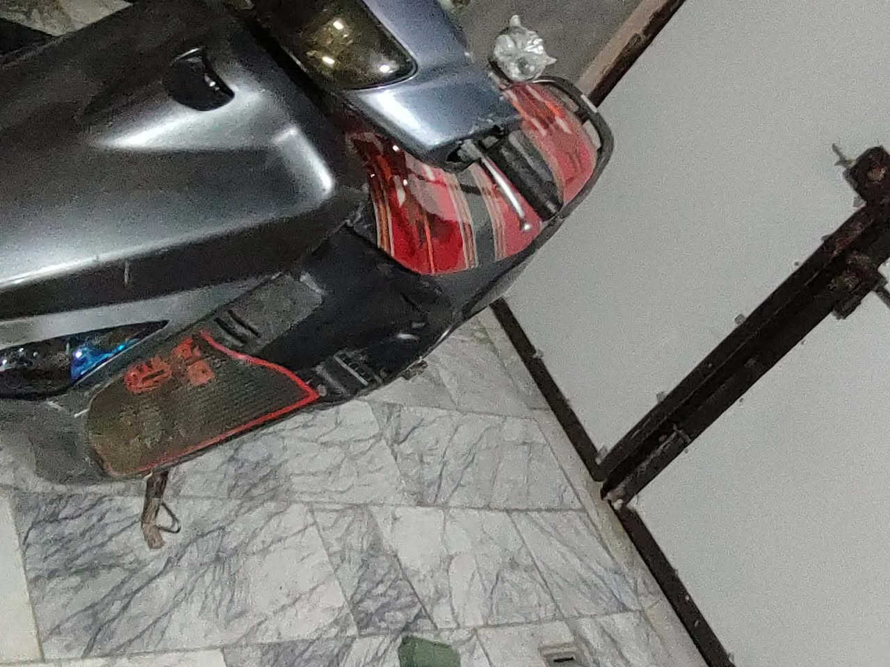 سلام عليكم 
فراشه للبيع نضيفه محرك نضيف مفتوح مره وحده فقط ولفات كهربائيات كامله نكره باي وقت 
الشامية قرب الفلكة
*********** بي واتساب
