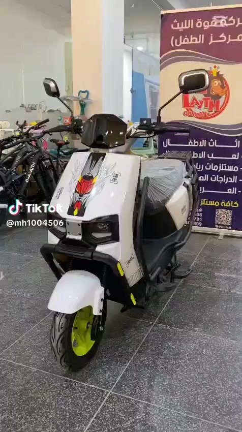 دراجه شحن مثل ماواضحه بالتصوير
نضافه 100/100 دراجه شحن للبيع 
المواصفات  
بصمه + دبل سويج 
نظام P  امان الدراجه
نظام R للرجوع للخلف
جوزه قطع ناريه بلكامل 
شاشه دجتال  
الشحنه الكامله تمشيك 50 كيلو
وبعد مواصفات الشحن المعروفه
دراجه خير من الله ونظيفه 
السعر 750 الف  بيها مجال
العنوان الغزاليه شارع مدير الامن
رقم صاحب الدراجه  واتساب فقط متوفر
***********
