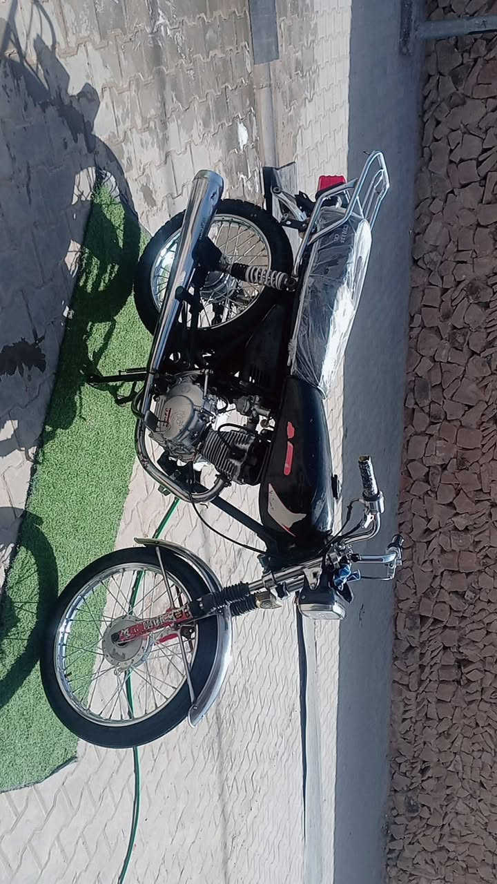 سلام عليكم دراجه لبيع اوراق مديل 13دراجه حلوه وناعمه ول سعر حلو 450وبيهه مجال الطيبين ✈️✈️


**إذا كنت صاحب هذا الإعلان وتريد حذفه لأي سبب، رجاءا أرسل رسالة إلى الدعم الفني**