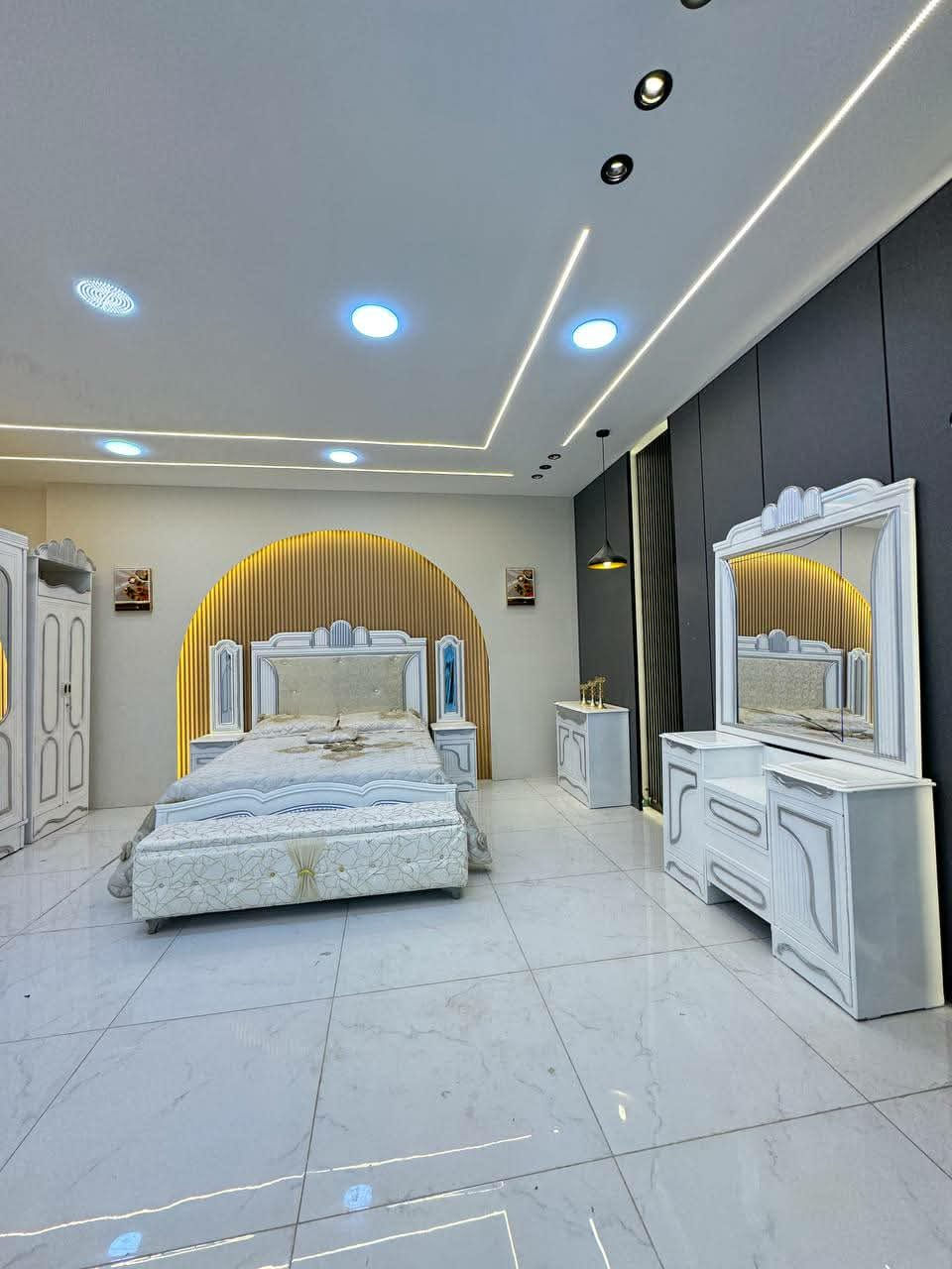 بسم الله
الموديل الصاج الجديد 🆕 
🎁🎁🎁🎁🎁🎁🎁
السعر ملیون دينار فقط 
🎁🎁🎁🎁🌾🌾🌾
غرفه نجاره شغل عراقي 🛌
الكنتور ارتفاع 250 طول 320 
مع الزاويه مجموع الطول 4 امتار 
السمك الخارجي للغرفه 4 ملم صاج
والسمك الداخلي 3 ملم صاج طبيعي 
سعر الشازلون الخزان 75 الف 
سعر الشازلون المقعد 50 الف 
الطابوریە25الف
متوفر توصيل وشد لكافة محافضات العراق 🇮🇶
للحجز مراسلتي


**إذا كنت صاحب هذا الإعلان وتريد حذفه لأي سبب، رجاءا أرسل رسالة إلى الدعم الفني**