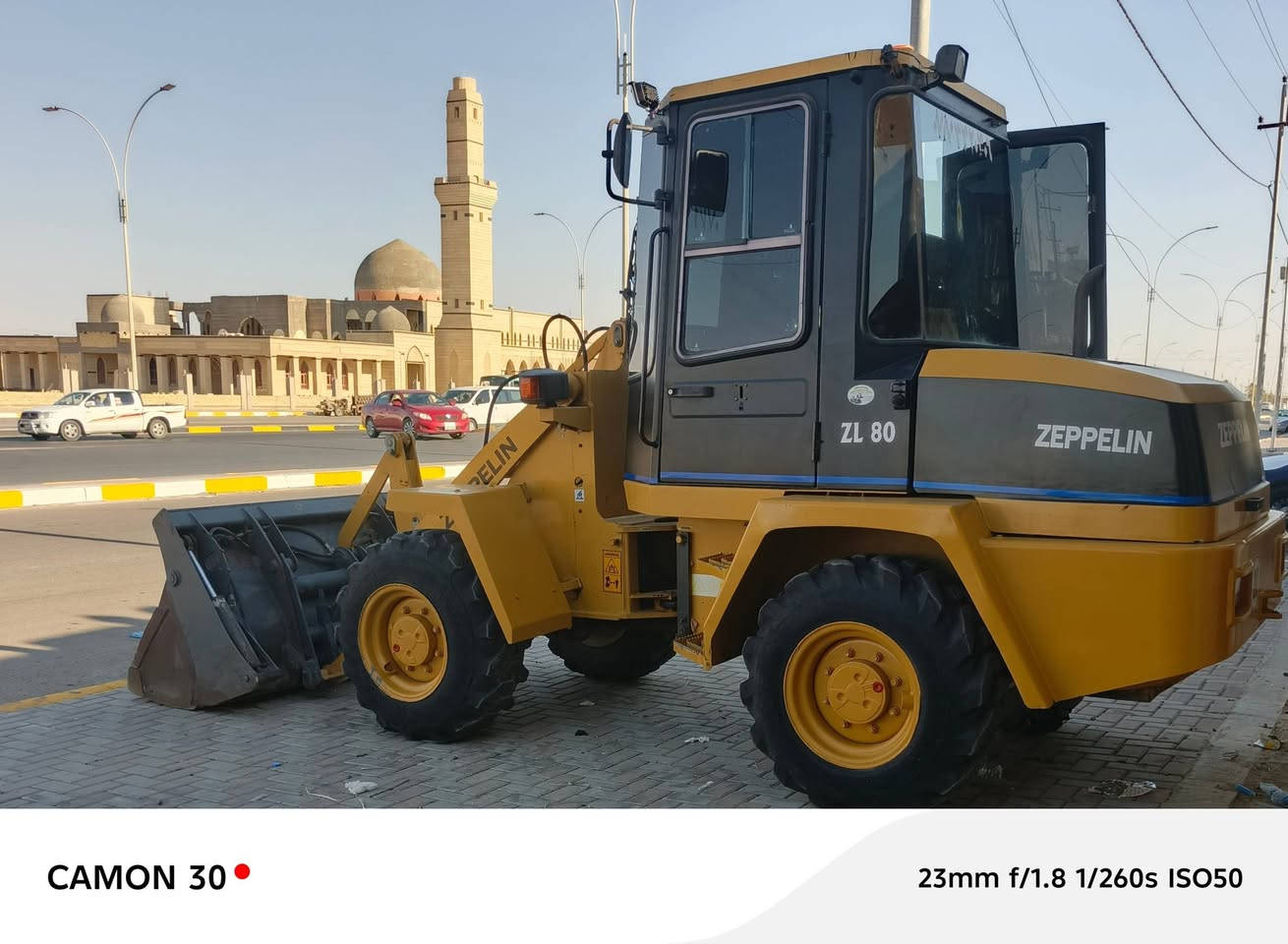 للبيع شفل زبلن موديل 2000
الشفل جديد كله وضع شركة
مكاني صلاح الدين بيجي 
***********
***********
