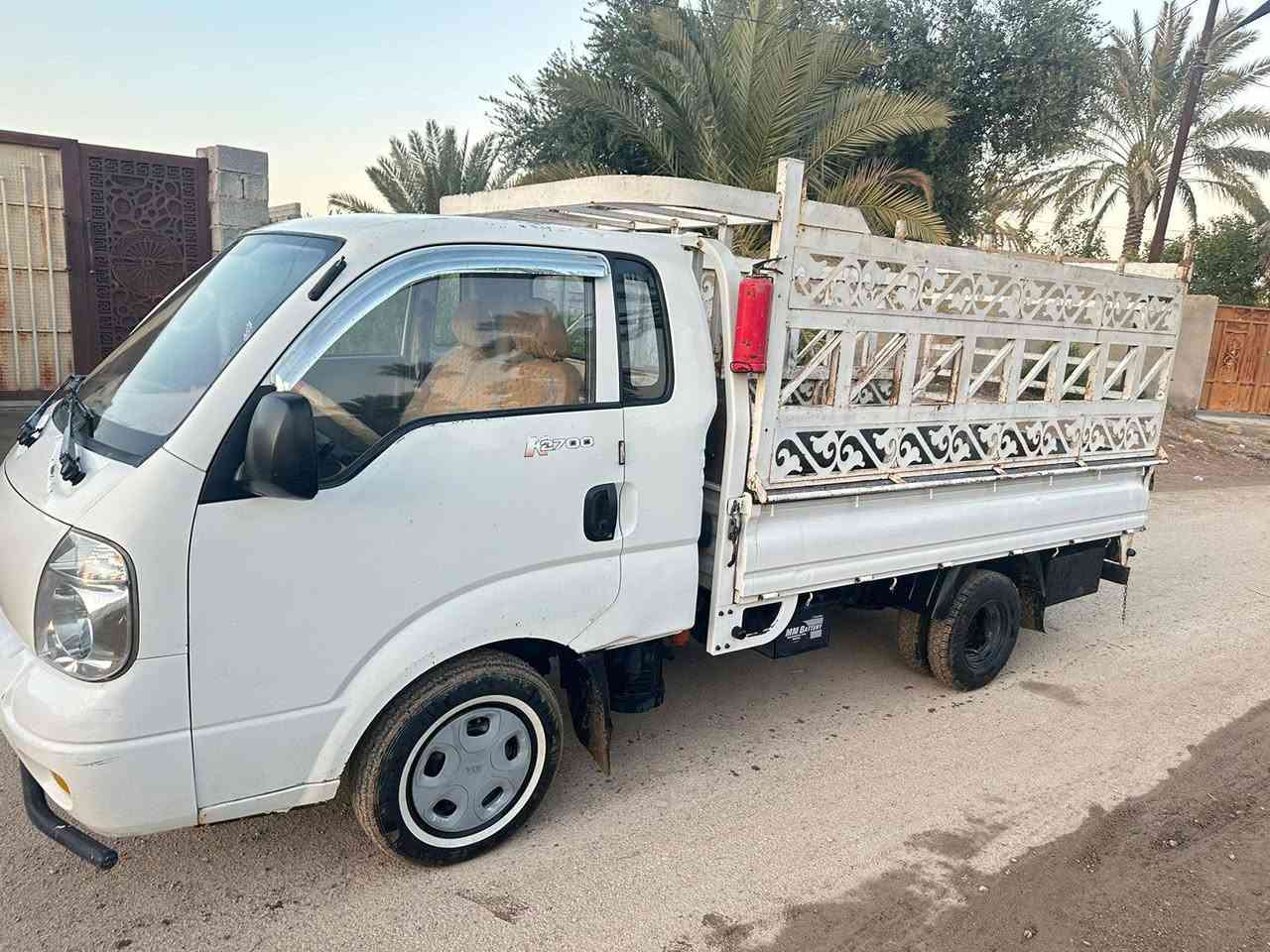 السلام عليكم كيا موديل 2008  ديالى رقم انكليزي كفاله عامه كير محرك  اكسل تخم تأير جديد السيارة ب اسمي العنوان ديالئ للاستفسار  هذا الرقم ***********
