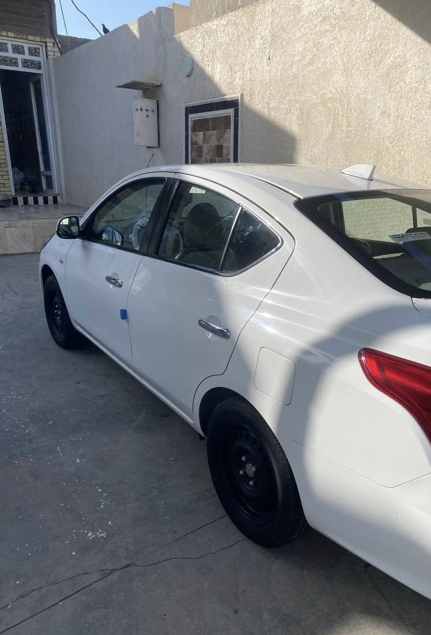 للبيع نيسان سني موديل 2024 شباك الجديد رقم اربيل سياره جديده مدوشمه ارضيه وكشنات سبير ما نازل للاستفسار ***********
