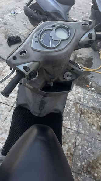 دراجه سكنس فحل دراجه جديده قبل شهر نزلتها من لرمبه 
تجي تأخذها وتسافر بيها دراجه تخبل نقصها بس كلج امامي شوي تعبان ولباقي كله شغال شلعه ومعدل خير من الله 
سعرها مليون 
مكاني بغداد مدينة الصدر 
***********
