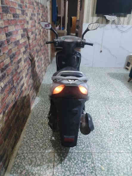 سلام عليكم مرخص مدير الكرب عندي دراجة البيع المكان بغداد الزعفرانية والسعر ٥٥٠ وهاذا رقمي ***********
