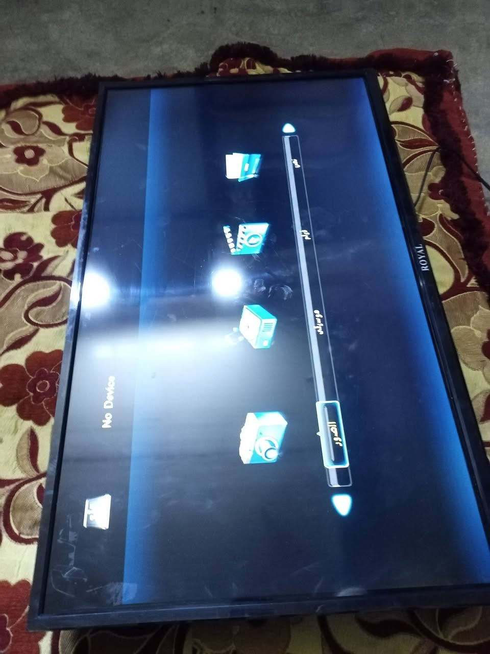 شاشه ٣٢ بدون نت نضيف سعرها ٥٥ وشاشه بدون نت بيها خط قليل سعرها ٣٥ الف كركوك واحد حزيران


**إذا كنت صاحب هذا الإعلان وتريد حذفه لأي سبب، رجاءا أرسل رسالة إلى الدعم الفني**