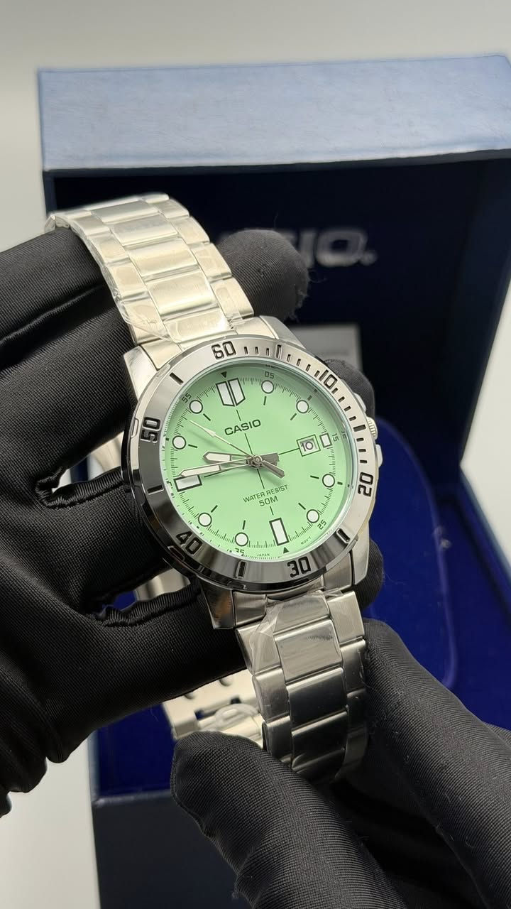 ساعة CASIO الأصلية
تصميم شبابي عصري بلون مميز وواجهة جذابة تناسب الاستخدام اليومي.

المواصفات:

* حركة Quartz أصلية عالية الدقة
* هيكل وسوار ستيل مقاوم
* مقاومة للماء WR50
* عرض للتاريخ
* لون Mint مميز وراقي
* خفيفة وعملية للاستخدام اليومي
* أصلية وكالة مع إمكانية الفحص قبل الاستلام

السعر: 85,000 دينار عراقي

للتواصل والاستفسار واتساب:
***********
