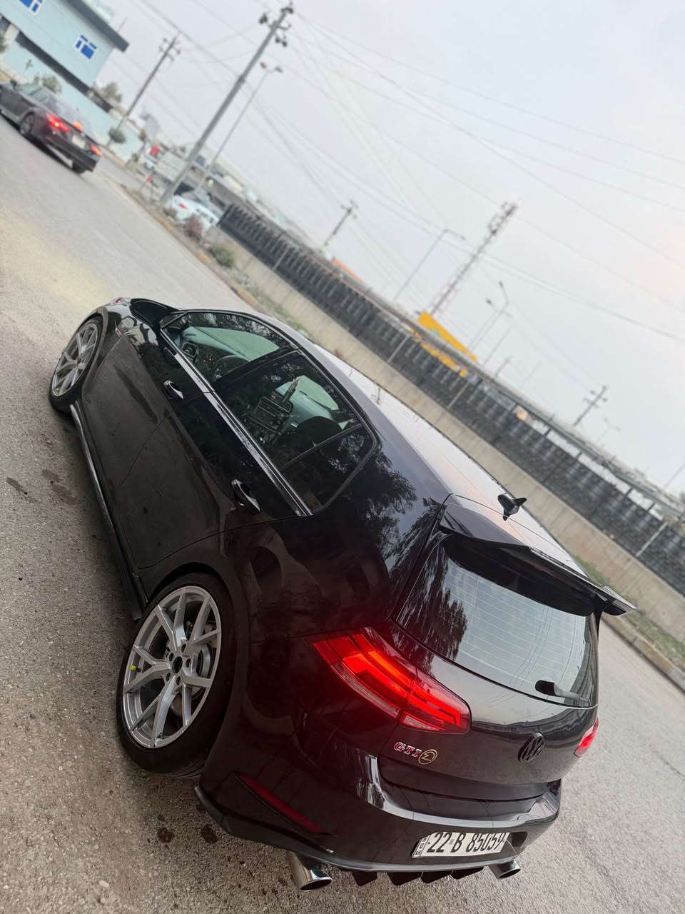 Golf GTI 7.5 autobhan performance 2020 S1+

گۆلف جی تی ئای 2020 ئۆتۆبان پێرفۆرمەنس 
گێڕی گۆلف ئاڕی لەسەرە Stage 1 

شوتە-داون پايپ- کولەری-راديتە رەسينگ
پۆپ کۆرن- باک فاير- کراکل- بۆک بانک-فارت
تەنها 38 مایل ڕۆیشتووە حەقیقی
گێر مەکینە بە شەرت کارەبایات بەشەرت
بێ قنج و قۆپە دینار مەسروفی نیە 
سەیارەکە 2 پارچەو نیوی سبوغە 
بێ ناوگرتن ئیرباگ سوکان شان 
تەنها کەمێک بەدەنەی گرتووە 
سەیارەکە کامل دەست کاری کراوە سەوتیکی خۆشی هەیە 
تەحویل غرامه بەسمە هەموو بەشەرت 
سعری 137 وەرەقە مەجالەکی زۆۆر کمی تیدایە 
موشتەری تەلەفۆن کا واتساب  ***********
———————————————————————
كولف جي تي ئاي ٢٠٢٠ ئوتوبان بيرفورمنس ستيج ١ 
سيارة كاملة مجهزة عليها كير كولف ئار 
كير مكينة اب شرط 
ماشية 38الف مايل حقيقي زيرو 
ما بيه خدش و هيج اشياء سيارة مثل صابون 
ولا دينار مصروف بيه 
سيارة قطعتين و نص بيه صبغ 
بدون دواخل ايرباكات ستيرن و تكمة دشبول سليم 
سيارة معدلة مزودة عليها صوت طربي 🔥
تحويل غرامة وكالة اب شرط سيارة اب اسمنى 
سعر 137 ورقة مجال هواية خفيف 
الشراي يتصل رجاءً  *********** أربيل, العراق
