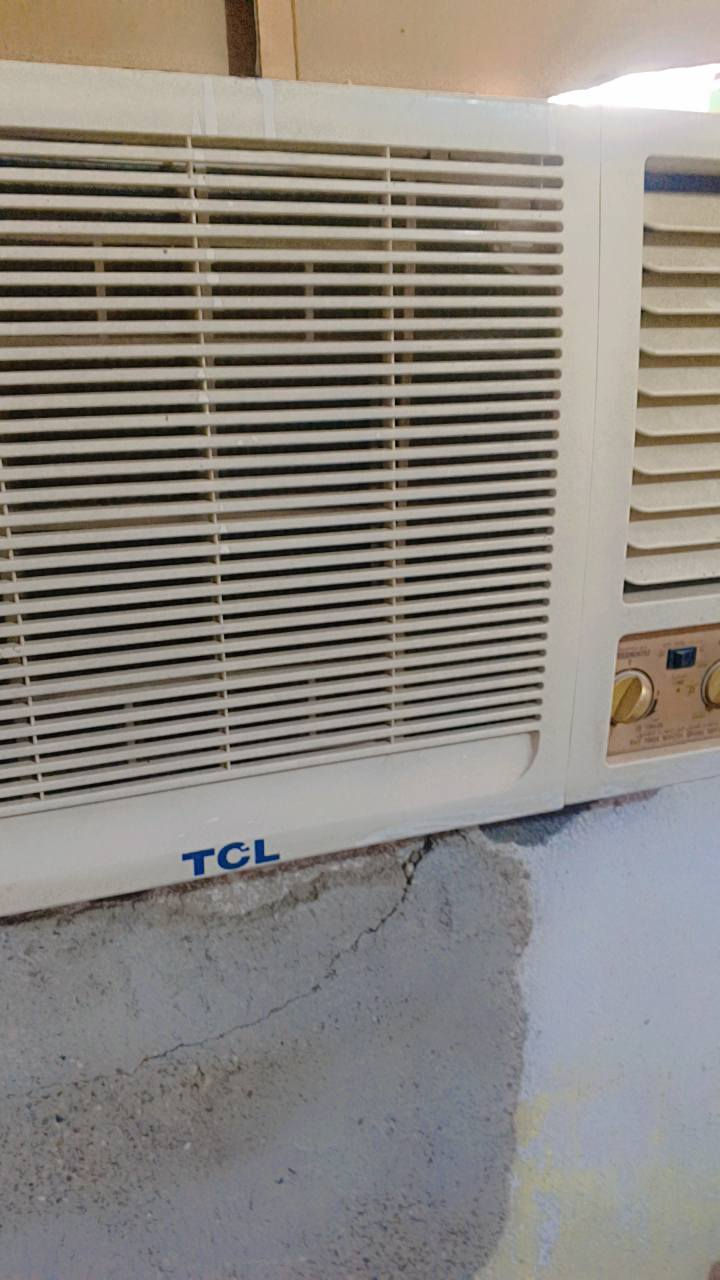 مكيف للبيع عالفحص مكاني زويريجات هذا رقمي***********
