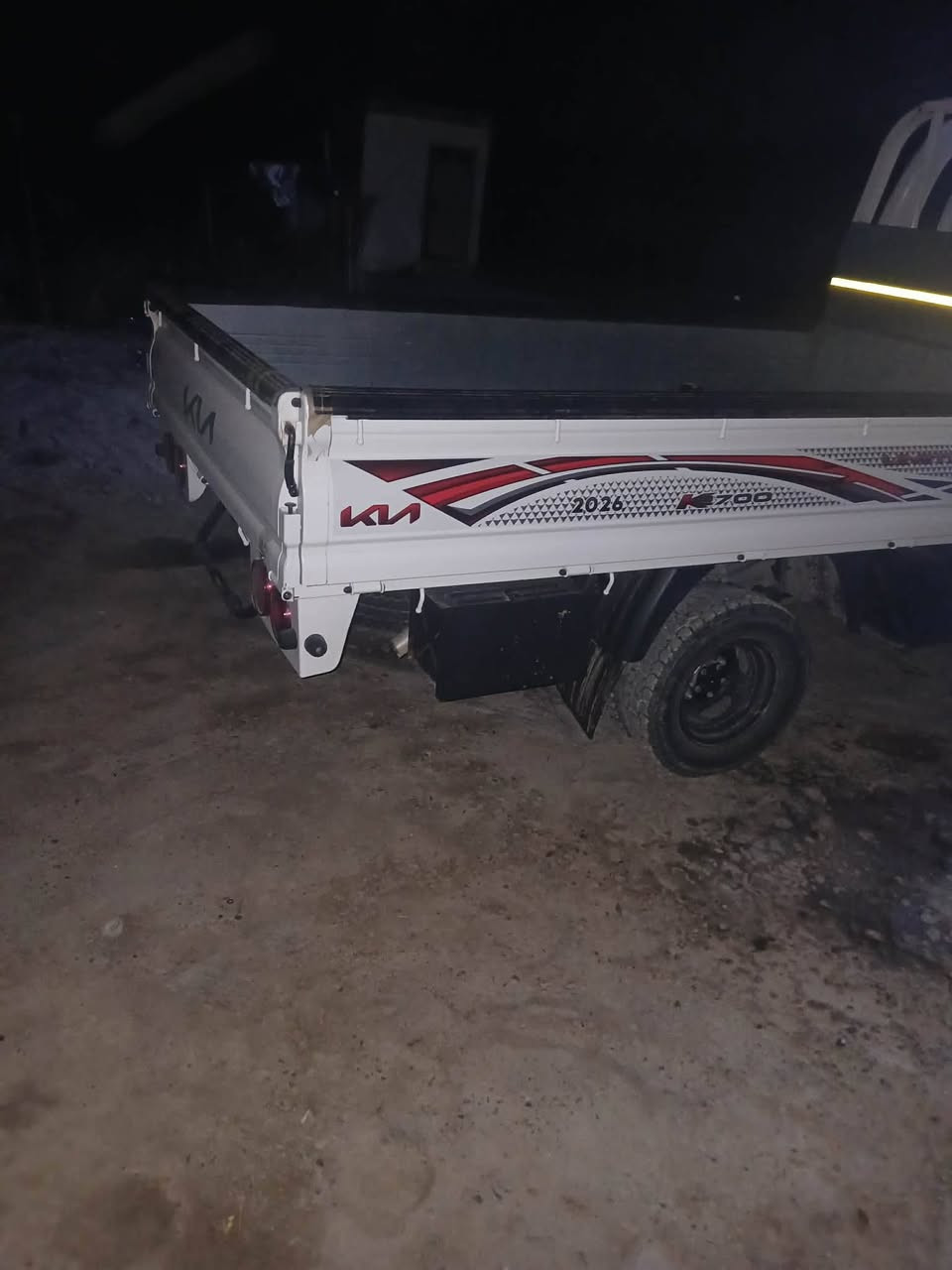 السلام عليكم كيا حمل موديل 2024
السياره مكفوله رقم بغداد 
السعر 153 وبيه مجال قليل 
مكان السياره بغداد جسر ديالى الجديد 
رقم صاحب السياره ***********
بغداد
