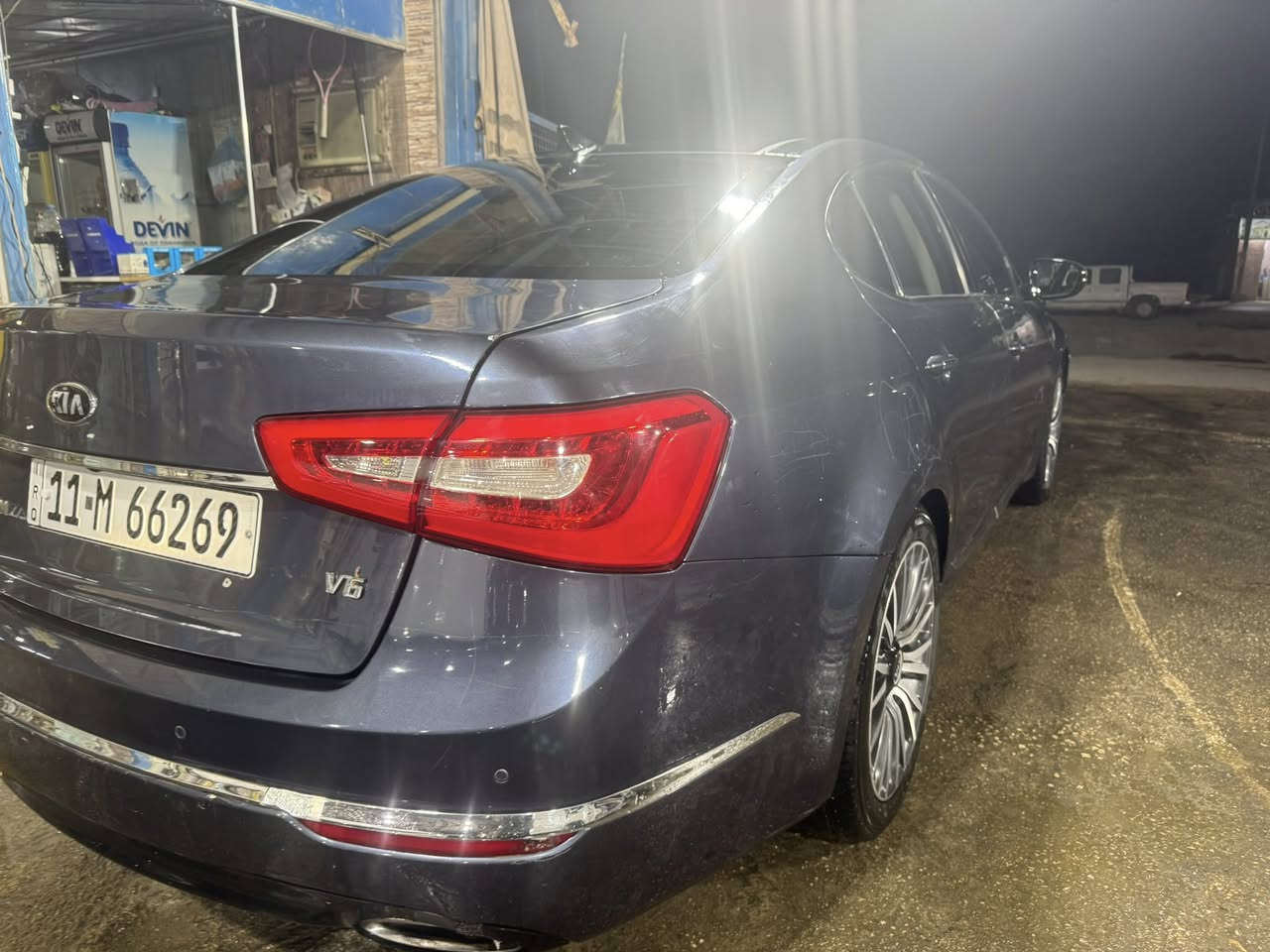 Kia Cadenza – 2014
فــول مــواصــفــات للآخر
رقم: بغداد
درلي مشروع وطني
وارد: أمريكي

🚗 الحالة:
 • حادث: جاملغ وينيد سطحي فقط
 • السيارة نظيفة وممشاها مناسب
 • ماكو مشاكل ميكانيك أو كهرباء

✨ المواصفات:
 • فتحة سقف
 • جلد كامل
 • شاشة + كاميرا
 • تبريد وتسخين كشنات
 • تشغيل بصمة
 • مثبت سرعة
 • LED
 • حساسات أمامي وخلفي
 • تايرات جيدة

💵 للبيع نقد وقسط

📞 للاتصال
***********
***********
***********
